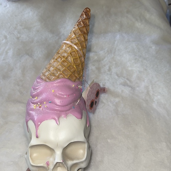 Summerween Skull Pink Melted Ice Cream Cone Decor - Picture 3 of 7